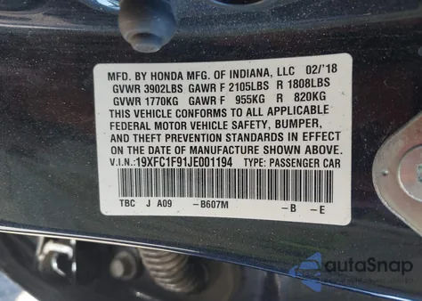 2018 Honda Civic Touring z USA, uszkodzony, nr VIN 19XFC1F91JE001194